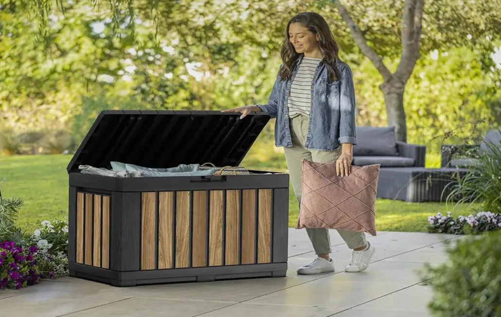 Small Deck Boxes>Keter Signature 50 Gallon Deck Box - Oak Brown