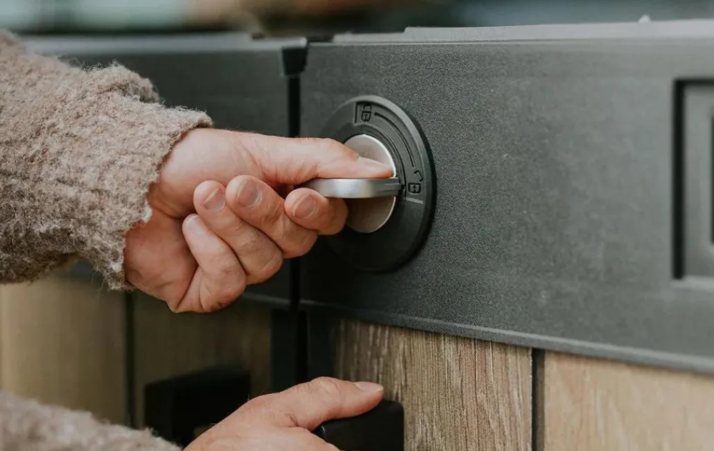Trash Can Storage Sheds|Horizontal Sheds>Keter Signature Horizontal Storage Shed - Walnut Brown