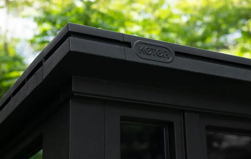 Medium Sheds>Keter Signature 9x7 Storage Shed - Ashwood Brown