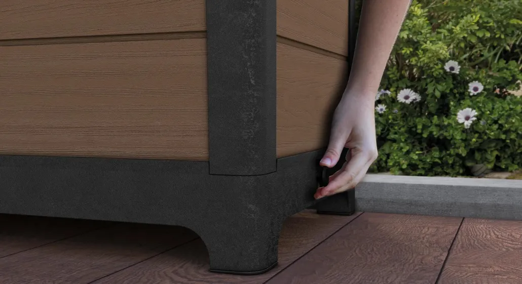 Planters|Garden Beds>Keter Tulip 26 Gallon Privacy Screen Planter - Brown